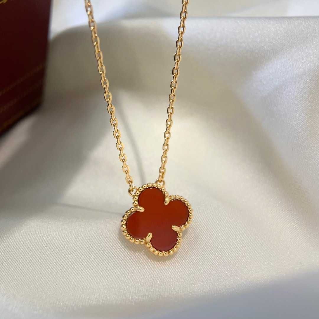 Red Chalcedon Rose Gold