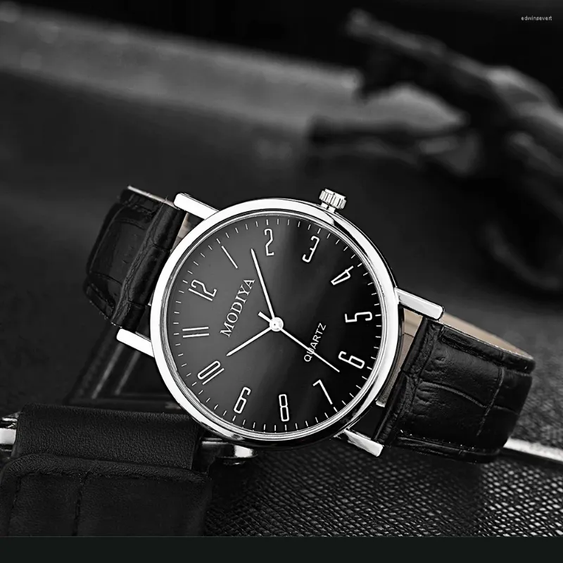 B Men Quartz Watch