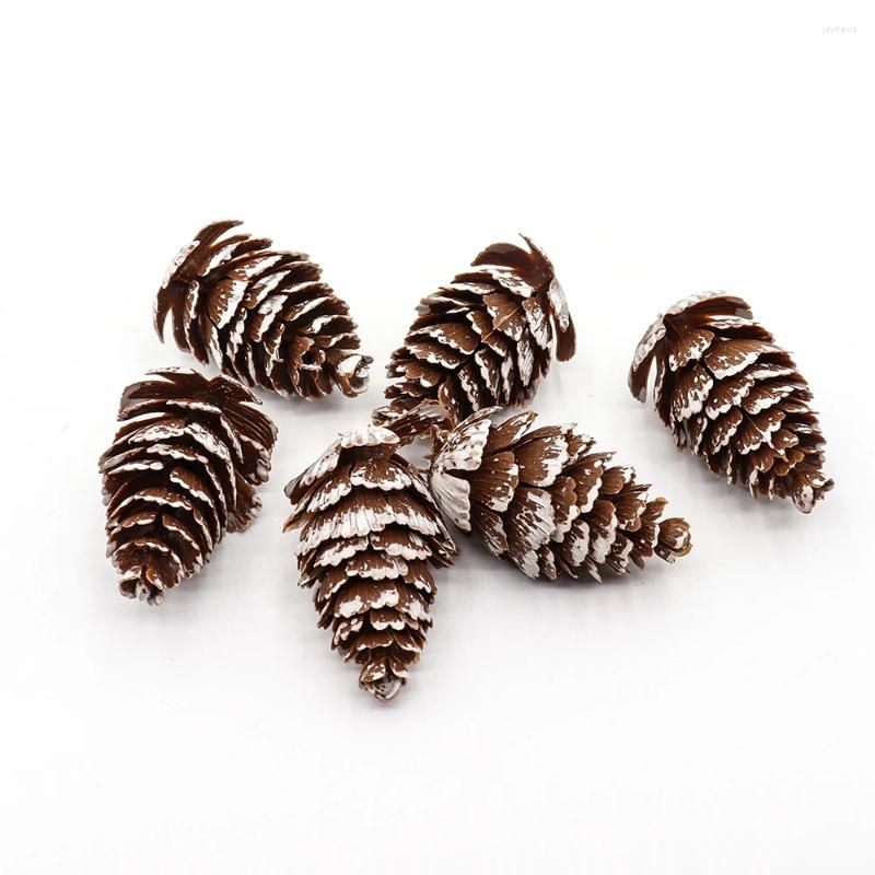 Pinecone 4cm 24pcs