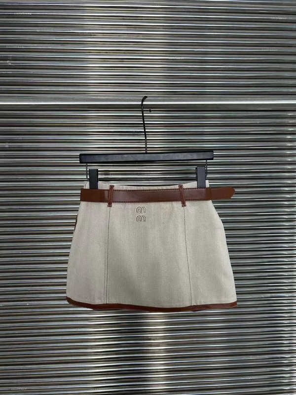 Apricot Short Skirt