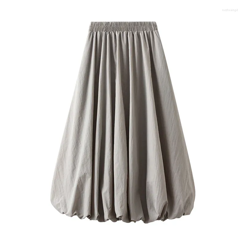 Grey skirt