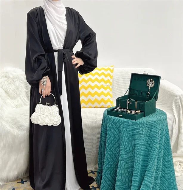 Taille noire abaya-one