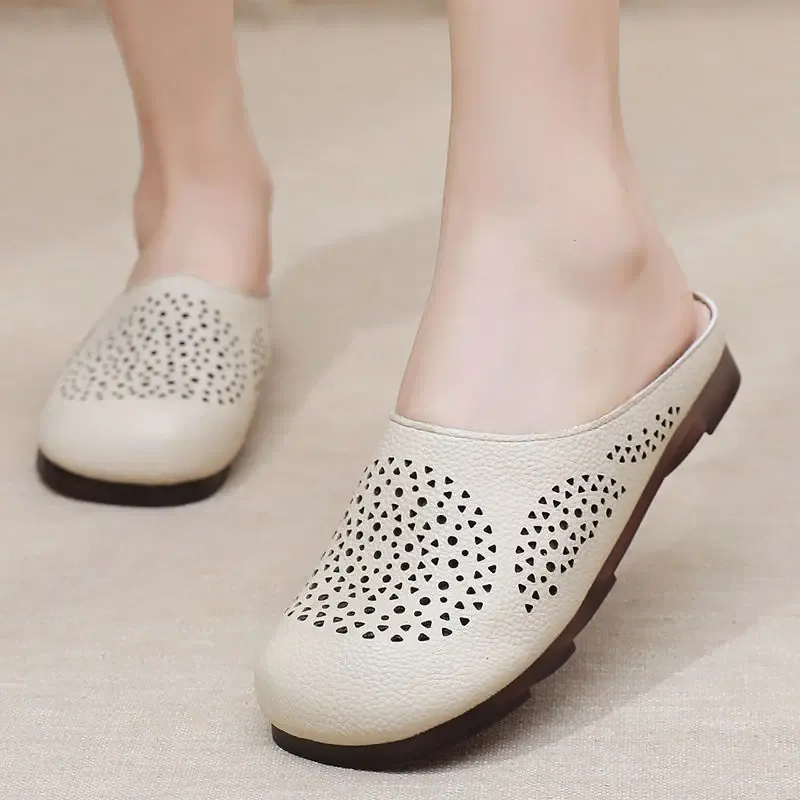 189 Beige-flats