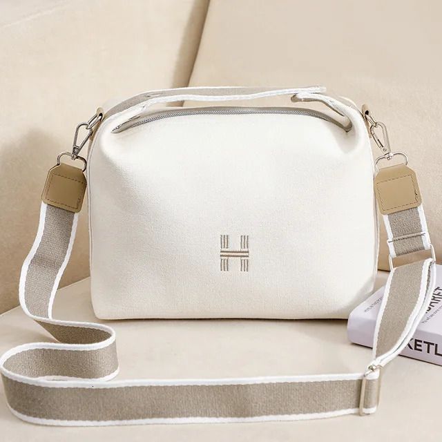 Shoulder Bag Beige