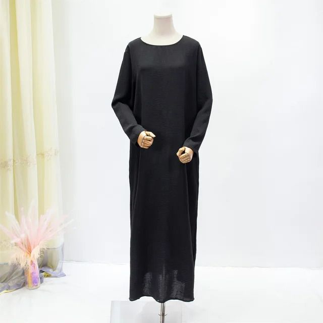 Robe noire-une taille