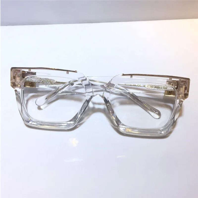 Clear gold frame clear lens