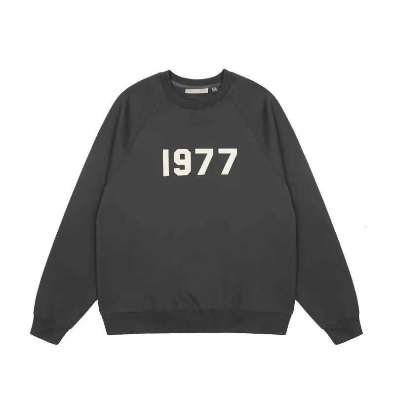 97 Iron Black Round Neck