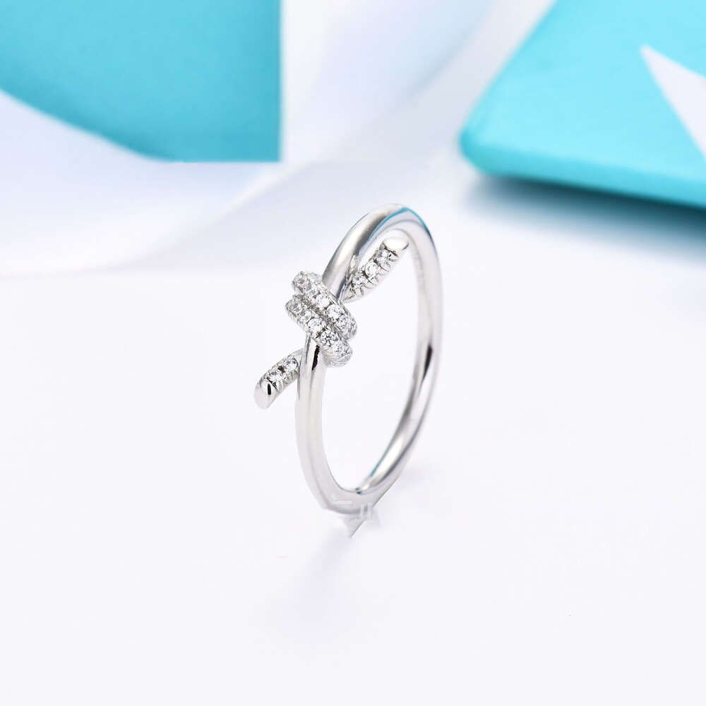 White Gold Knot Ring-Exquisite Gift Bo