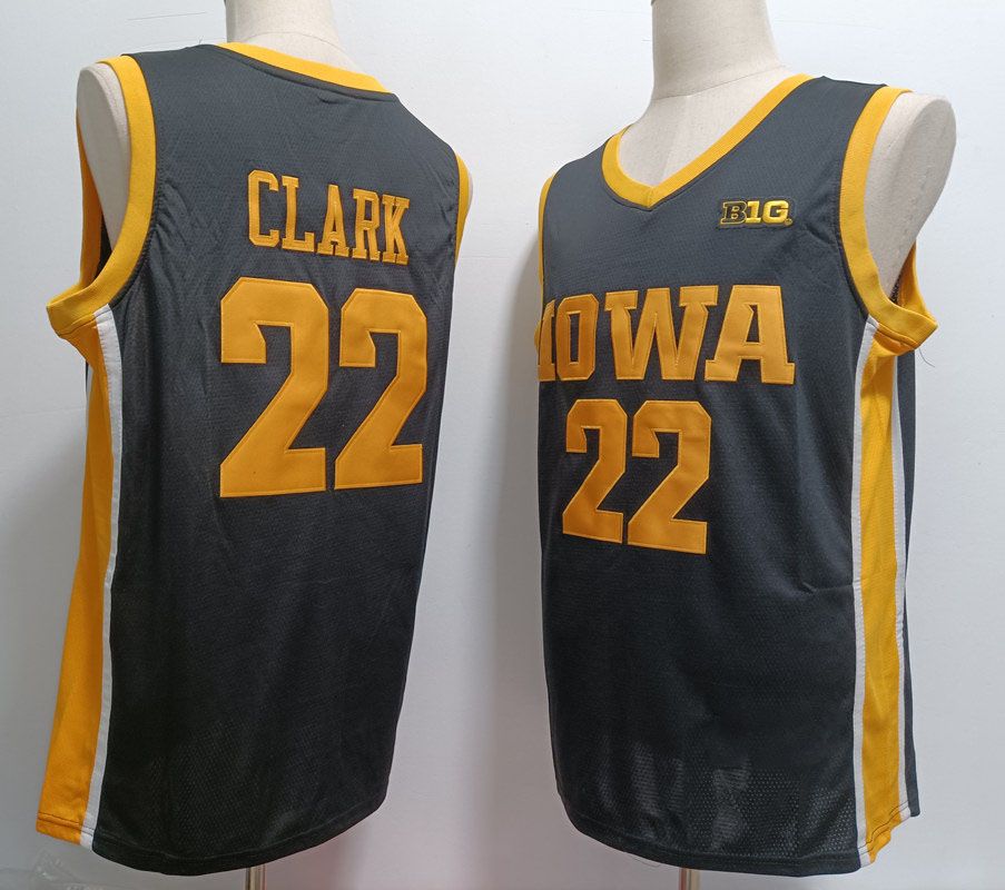 22 Clark 4