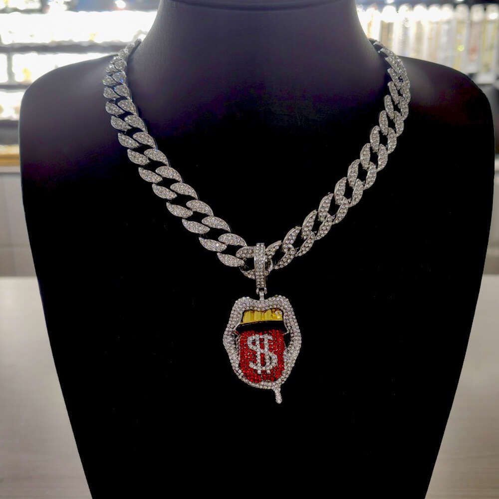 Zilver met 18 inch Cubaanse ketting rood