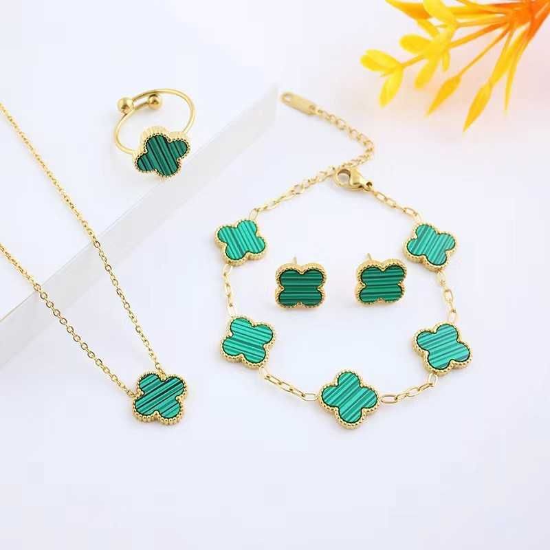 Green-18k