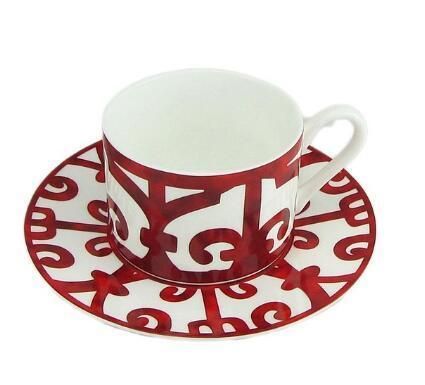 tasse et soucoupe