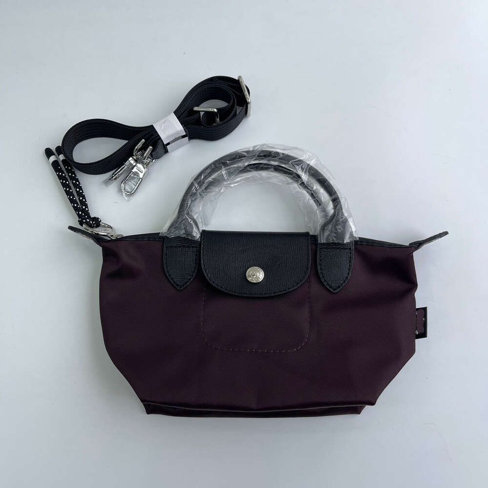 Mini Wine Red (detachable Shoulder