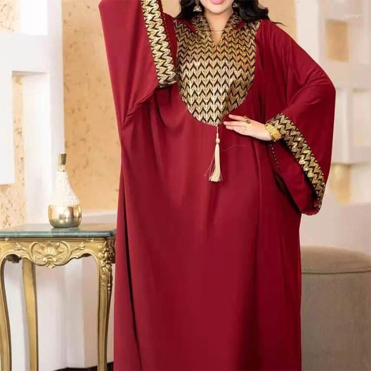Robe africaine rouge une taille