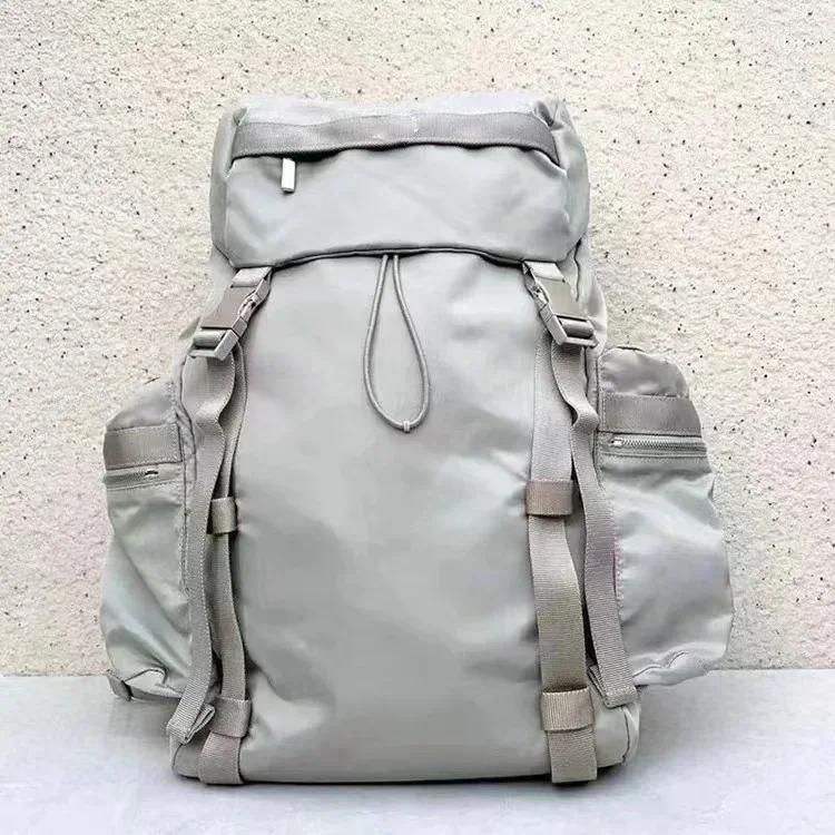 Grayish green   25L