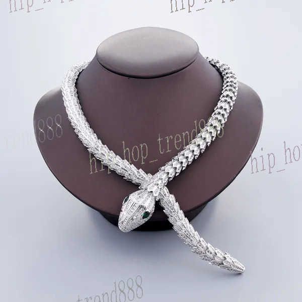 Silverhalsband