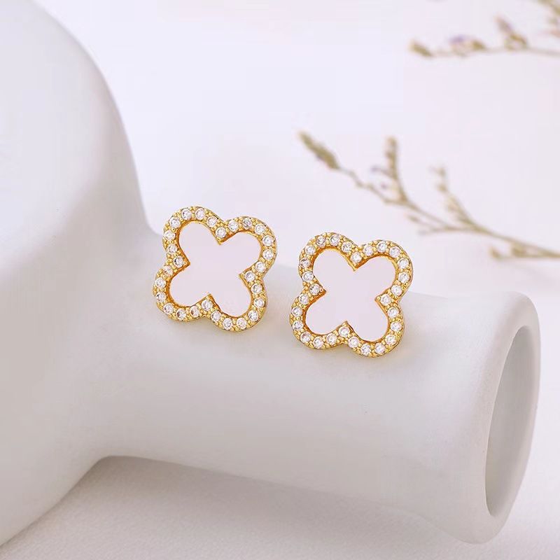 5-Gold-Whie Earring