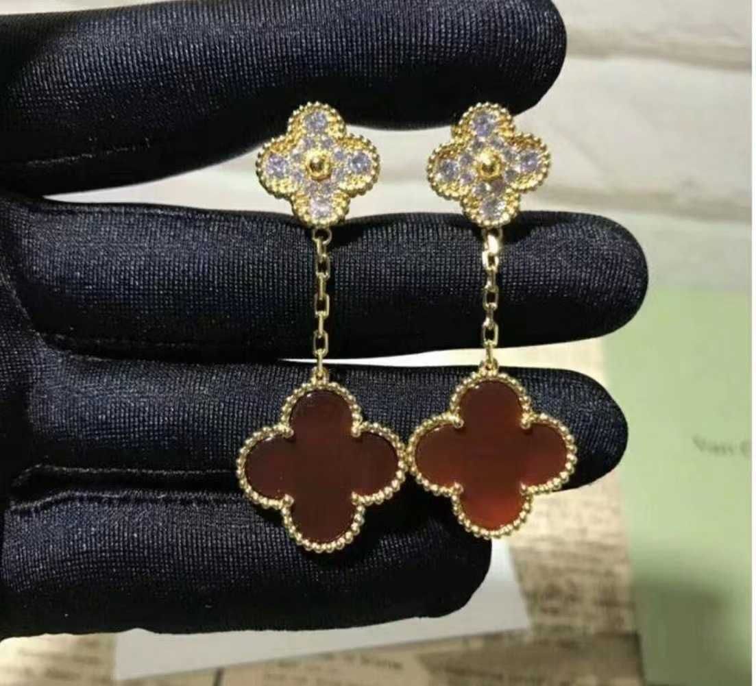 Gold Diamond Red Agate Ear Beat