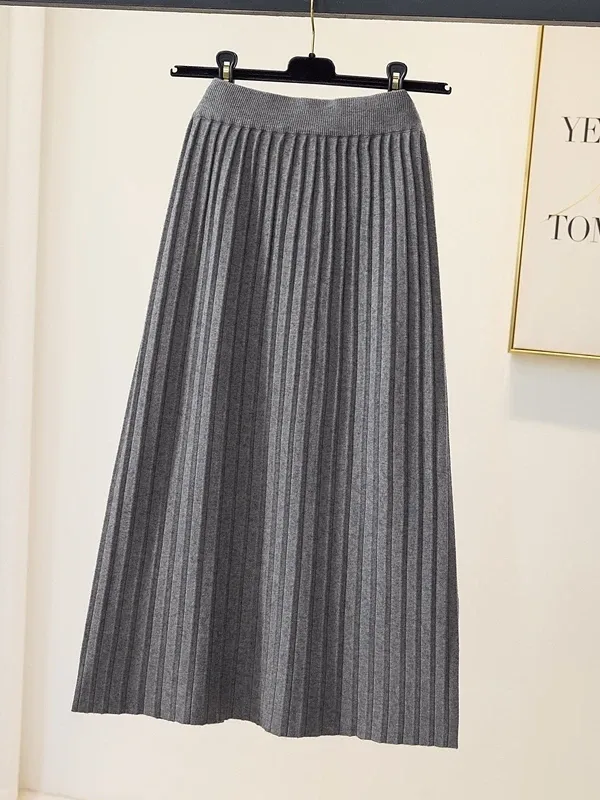 Gray skirt