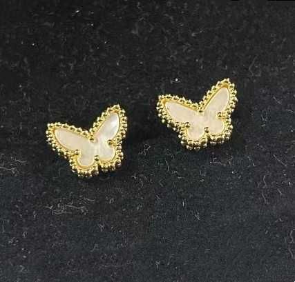 Brincos de borboleta de casca branca dourada-