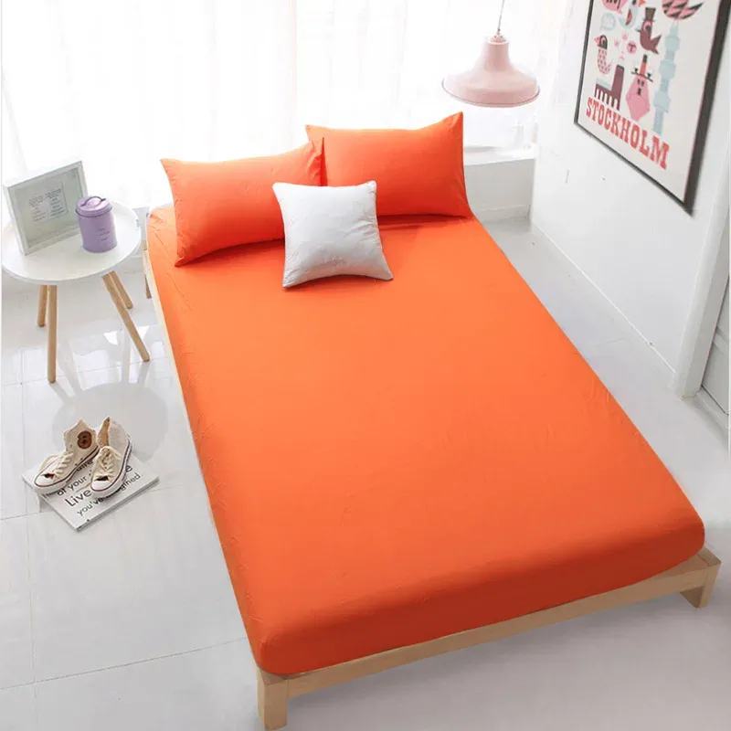 Orange fitted sheet