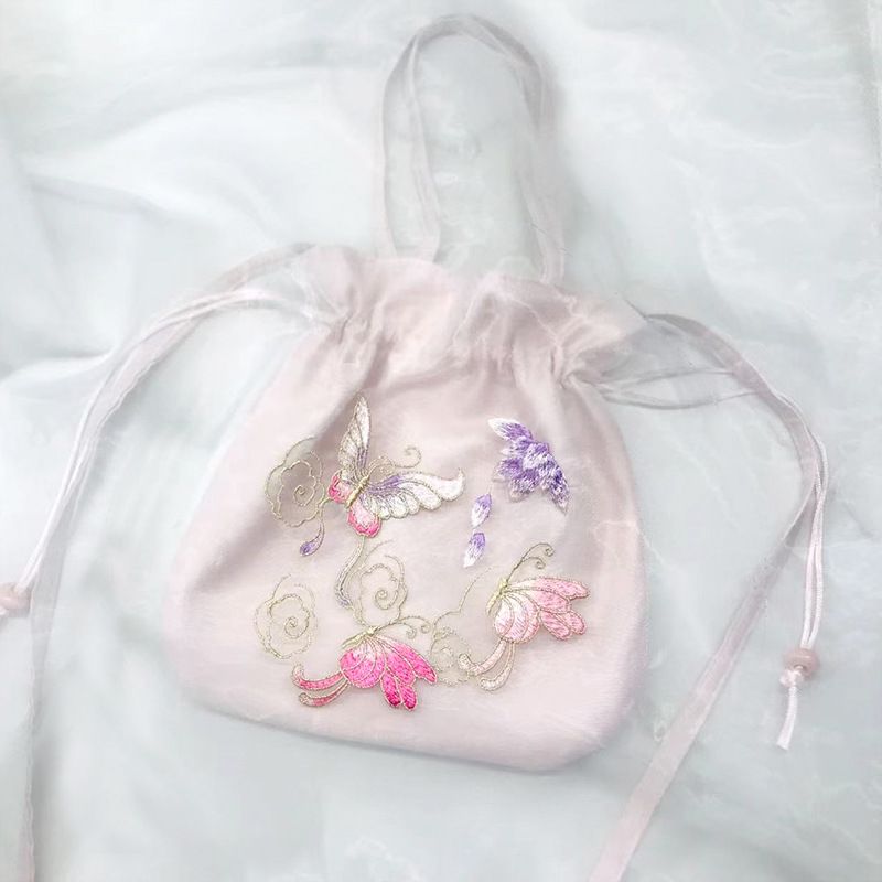 オーガンザ刺繍 +ピンクの蝶