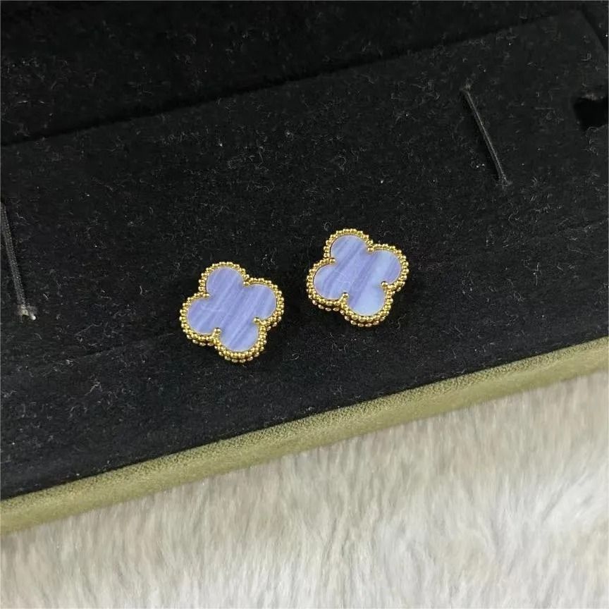 16-Earrings