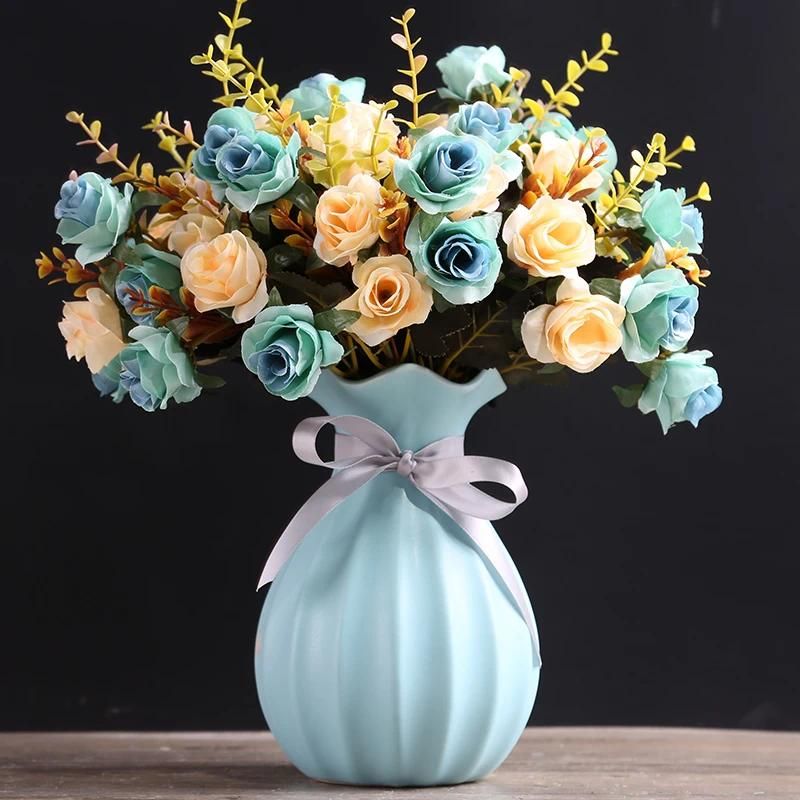Vases et fleurs 1