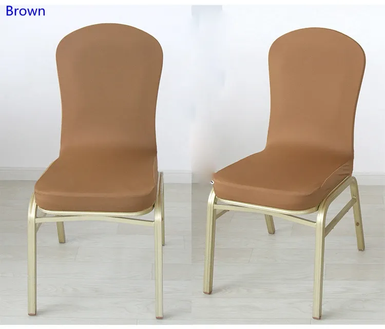 Brown ajuster toutes les chaises