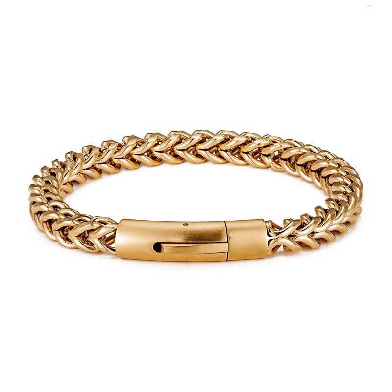 18k Gold-23cm