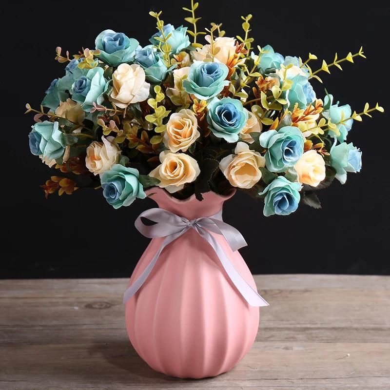 Vases et fleurs 4