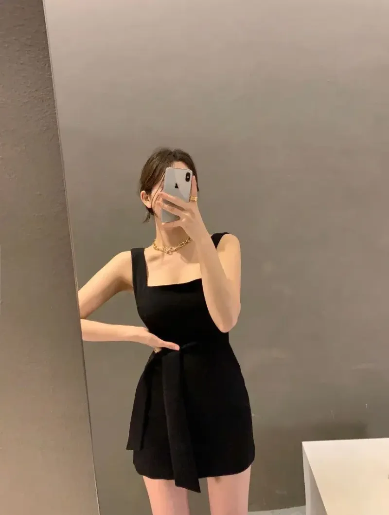Only black dress