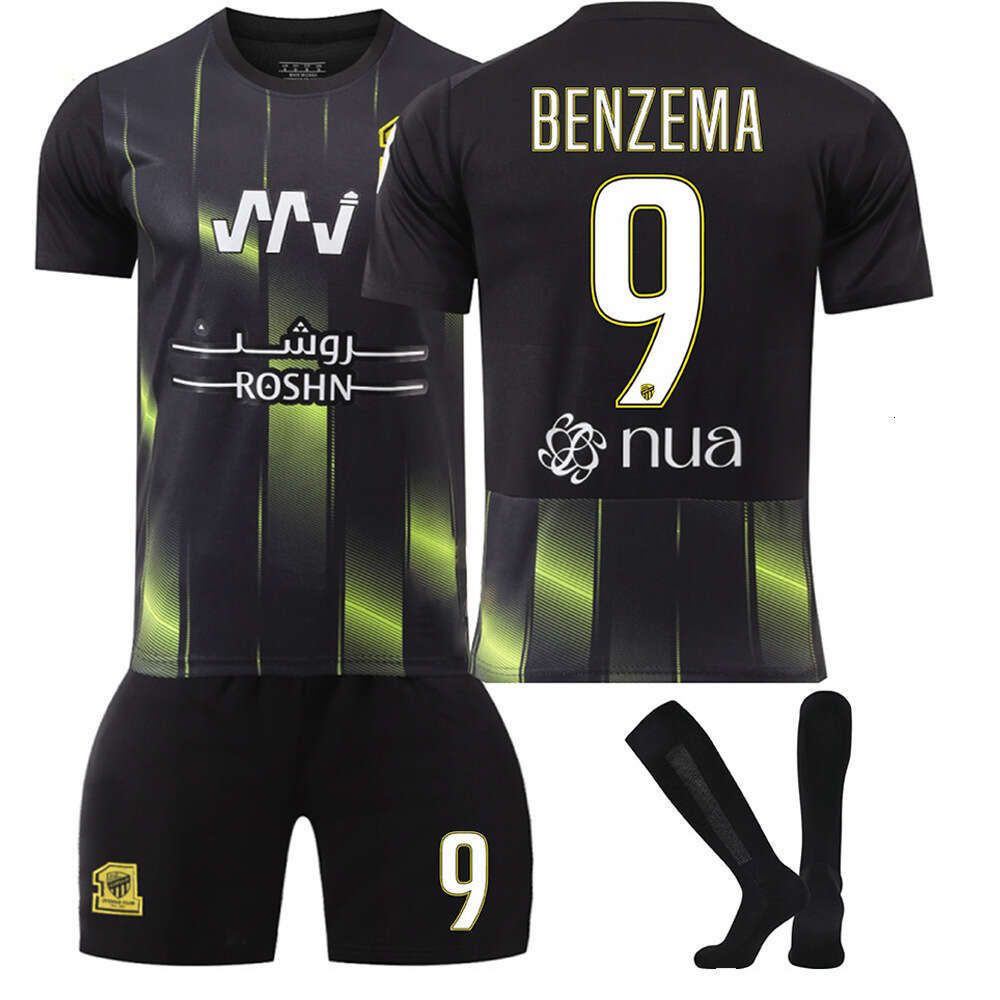 No. 9 Benzema socks for away games