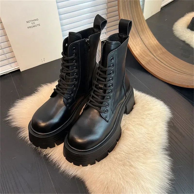 High Platform Womens Motorcycle Boot For Winter Fashion Lace Up Square Heel Short Booties Autumn Girls Shoes 241206_voghion.com