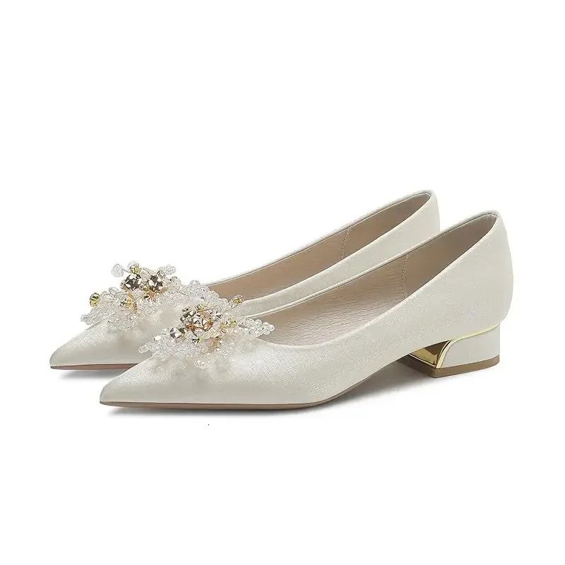 Size 34 43 Low Heel Pointed Wedding Bride 3cm Ladies Flats Shoes 240708_voghion.com