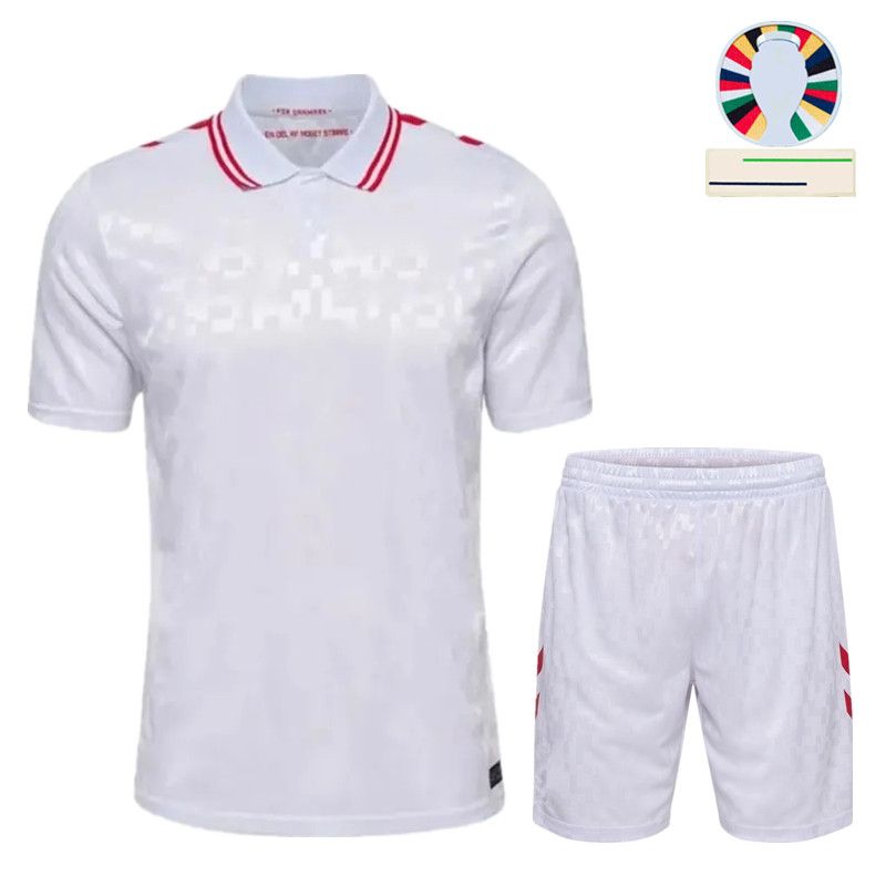 Kids Away Full Kit +patch