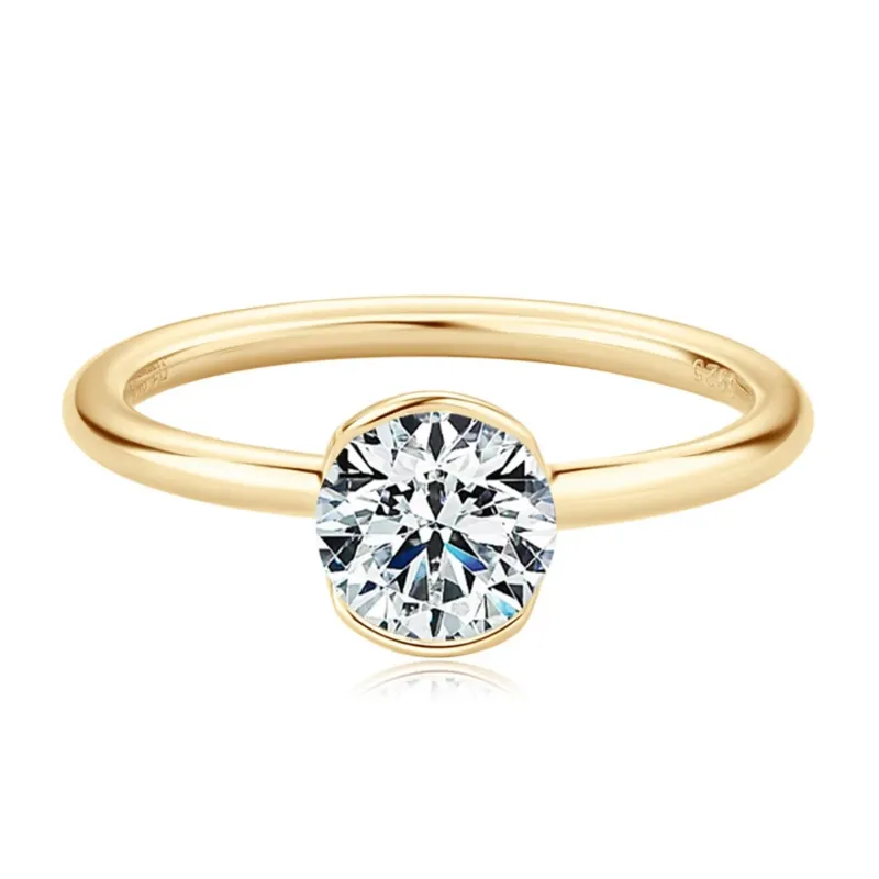 Moissanite-Gold