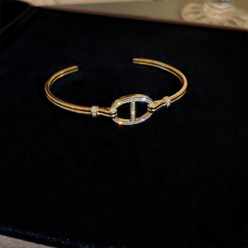 Bracelet - Gold