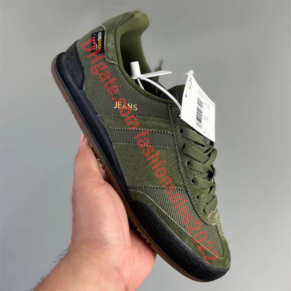 01 Olive Gum