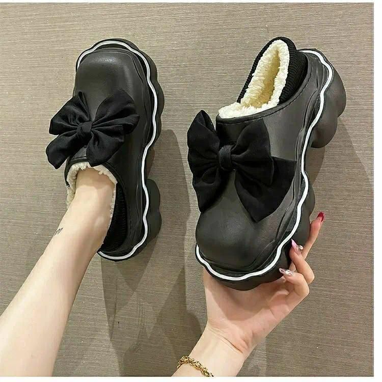 Black Bow Black Heel