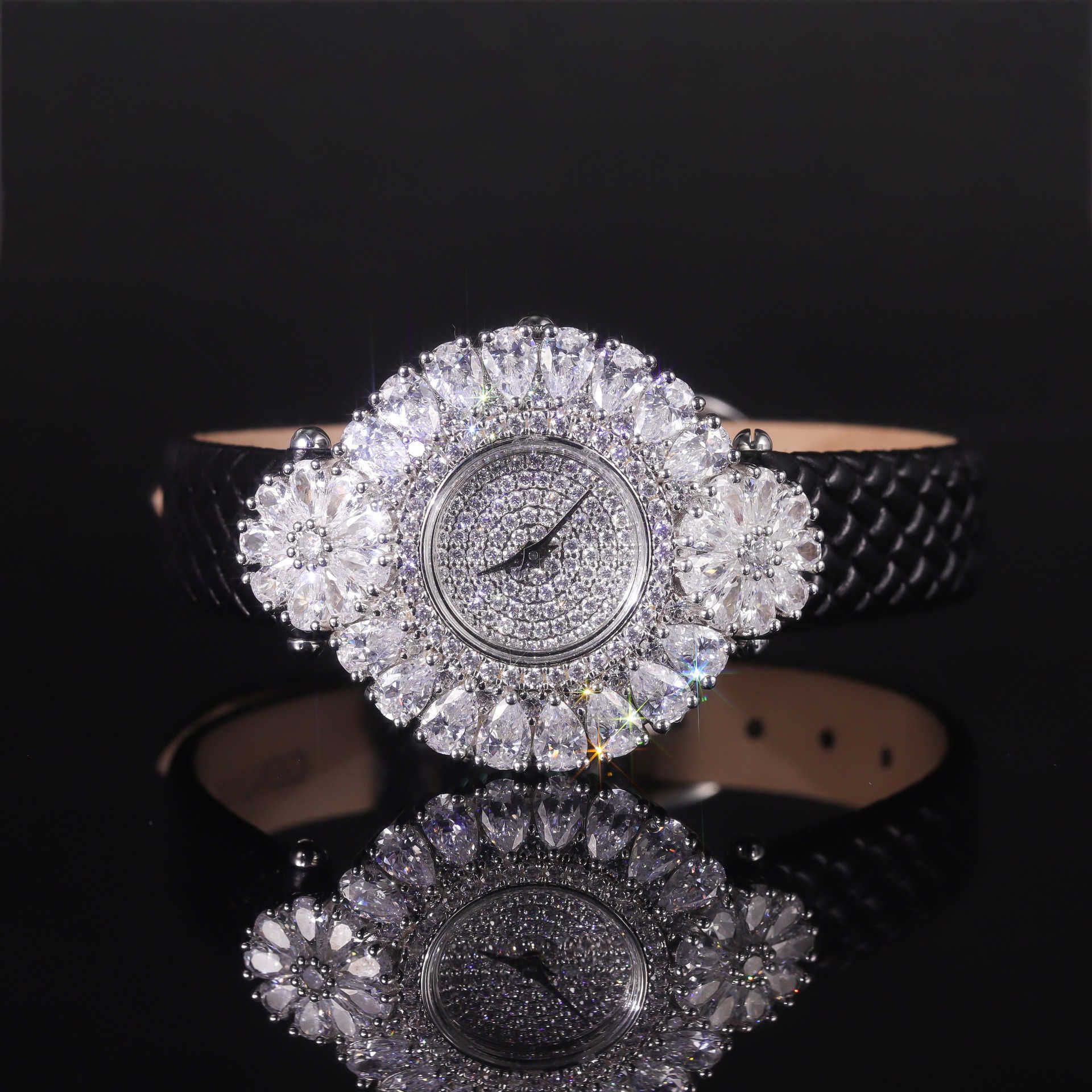 Silver Inlaid Zircon Watch