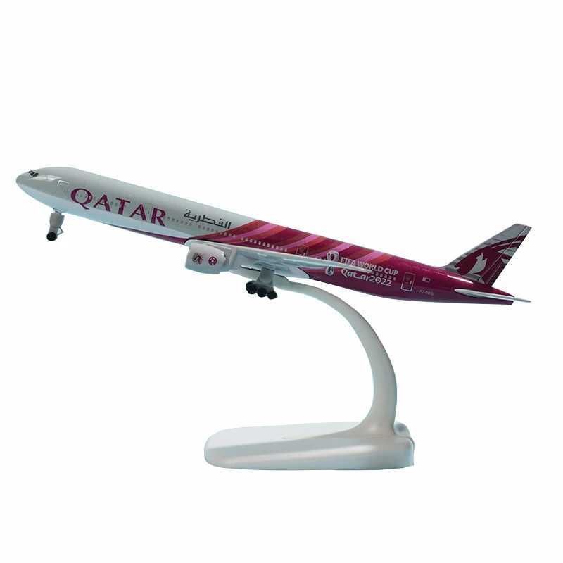 Qatar B777