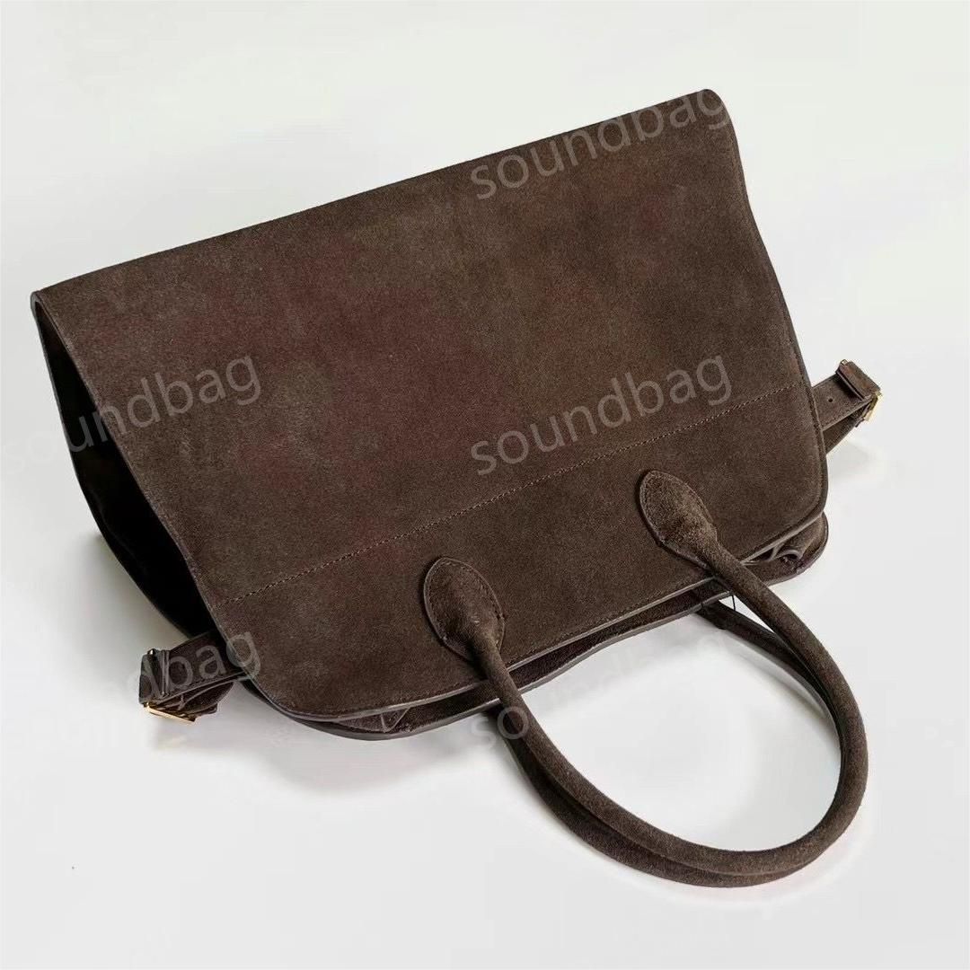 C1 - 10size Brown suede