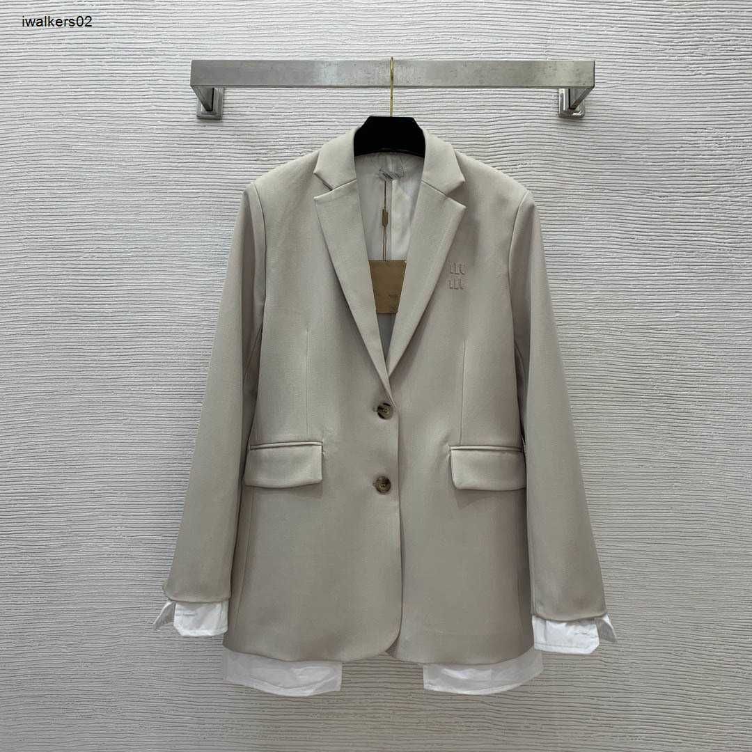 #3-Gray-only coat