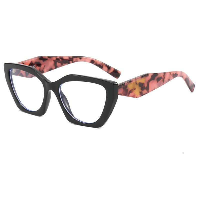 Black Frame Pink Leopard Leg