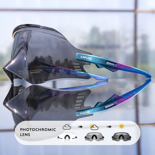 Photochromic C14