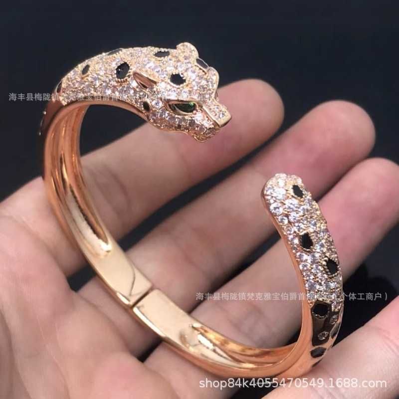 Bracciale pieno di diamanti in oro rosa