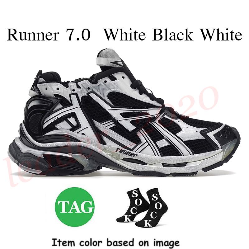 B20 Runner 7.0 White Black White