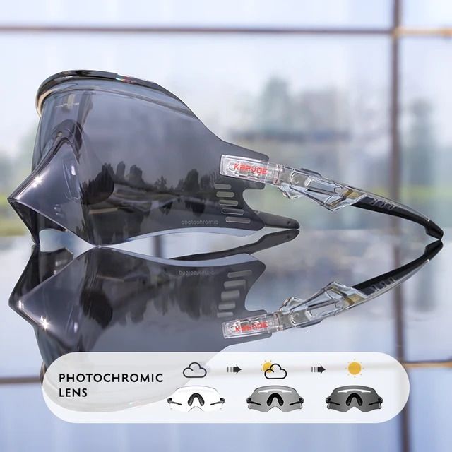 Photochromic C8