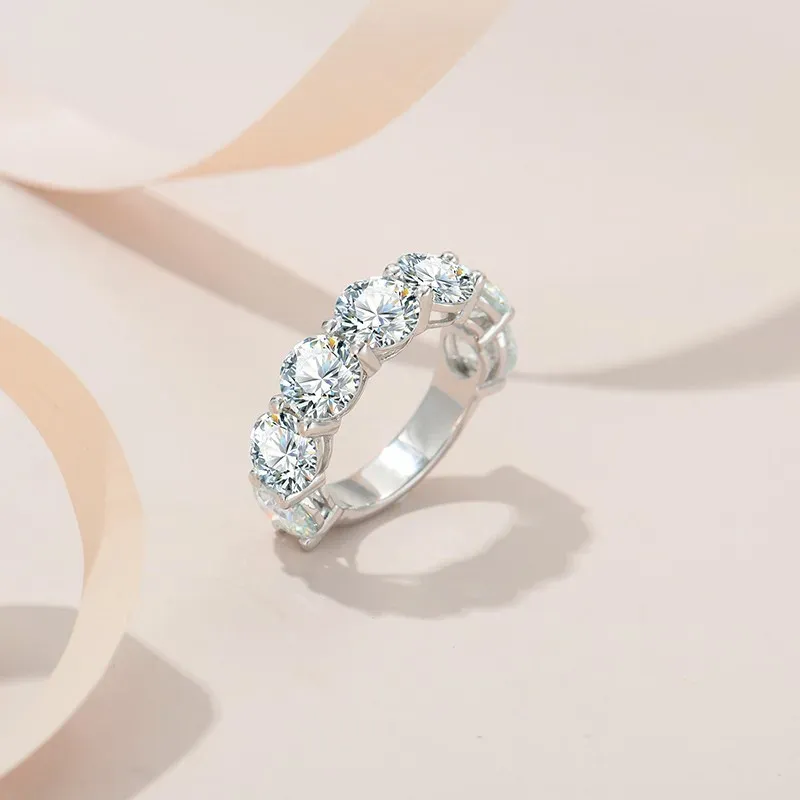 Moissanite blanche